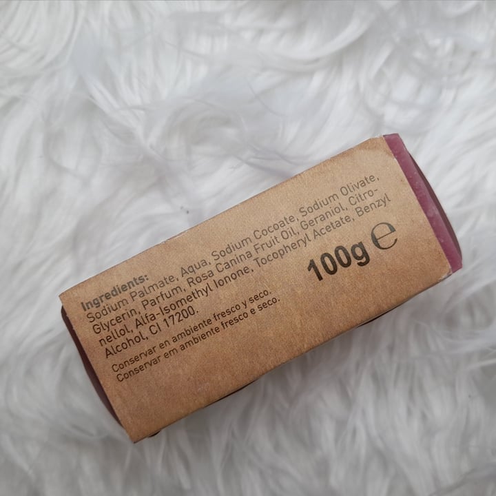 photo of Sys cosmetica natural Jabón Rosa de Mosqueta shared by @angela78 on  05 Feb 2021 - review