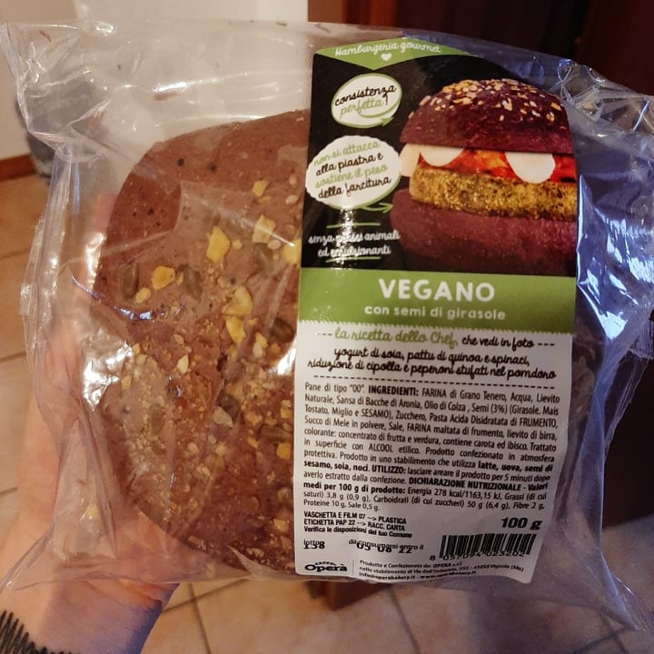 photo of Operà S.r.l. Pane Vegano Con Semi Di Girasole shared by @mariastaccatochiara on  29 Jun 2022 - review