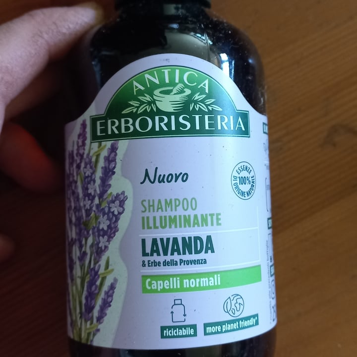 photo of Antica erboristeria Shampoo Illuminante alla Lavanda shared by @morragiorgia on  15 Apr 2022 - review