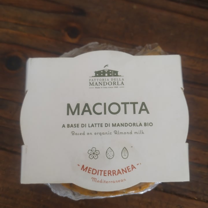 photo of La fattoria della mandorla Maciotta mediterranea shared by @marti94 on  19 Jul 2022 - review
