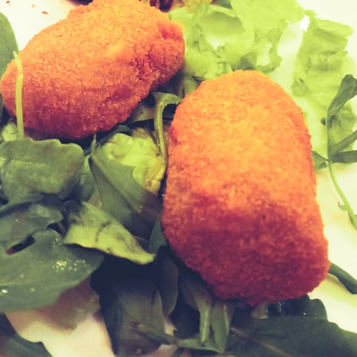 photo of Masa madre vegan food Croquetas shared by @florine on  21 Dec 2020 - review