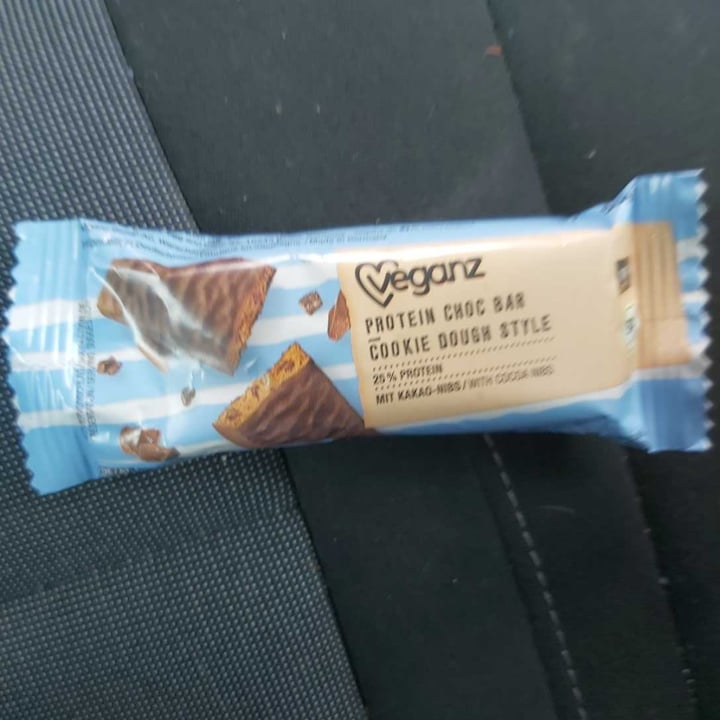 photo of Veganz Protein Choc Bar Cookie Dough Style shared by @emiilia on  22 Jul 2021 - review