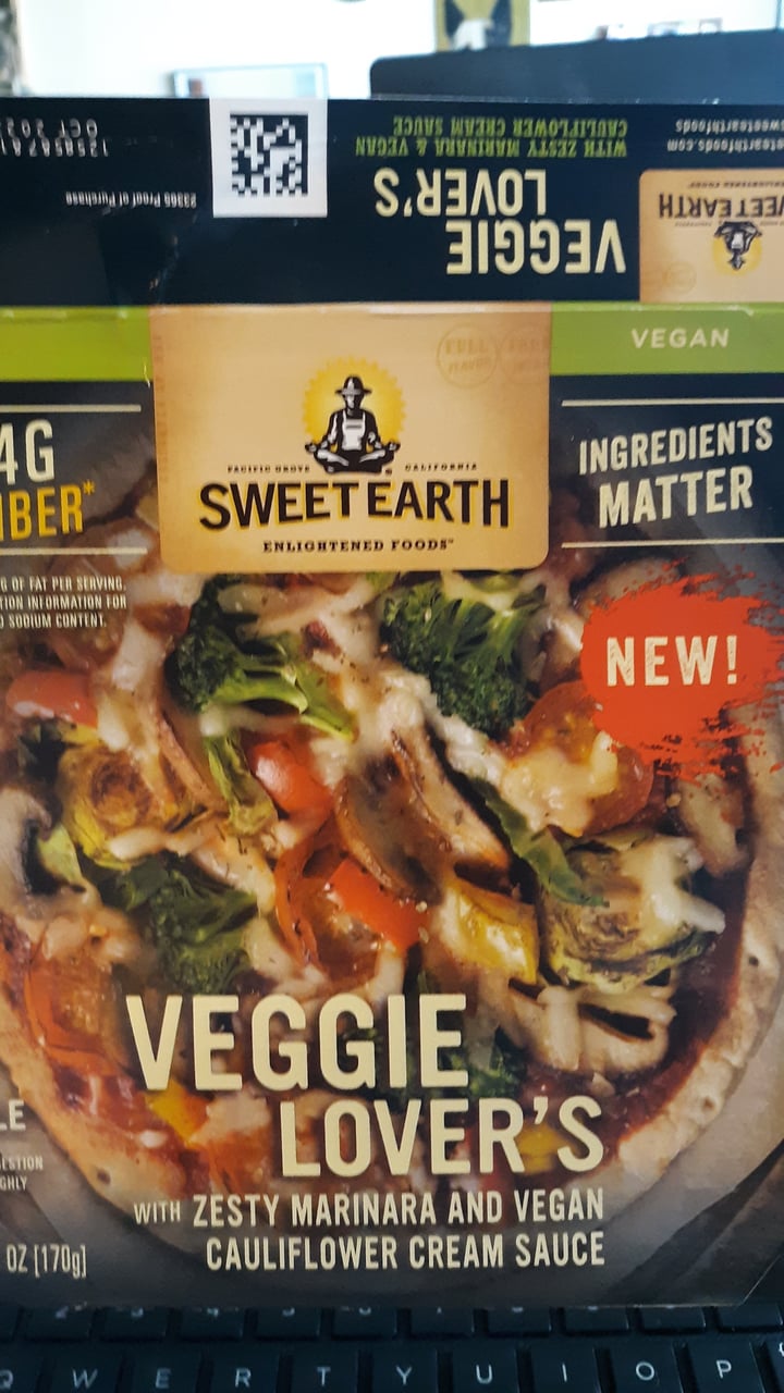photo of Sweet Earth Veggie Lover's Pizza shared by @tacojoe on  16 Feb 2022 - review