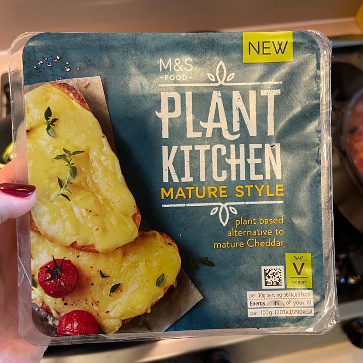 photo of Plant Kitchen (M&S) Mature style shared by @lyndiejw on  11 Apr 2021 - review