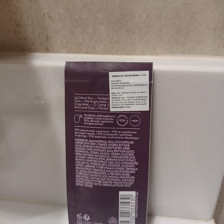 review photo of Caudalíe Premier crue la creme yeux shared by @abillion20 on 16 Nov 2022 - review