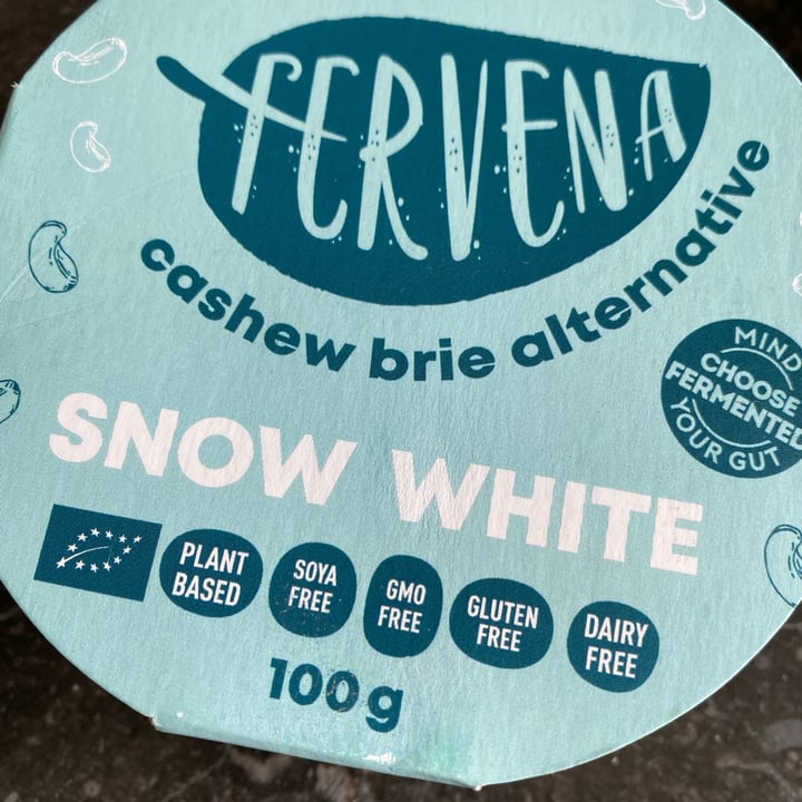 photo of Fervena Snow White Cashew Brie Alternative shared by @zubora on  23 Oct 2020 - review