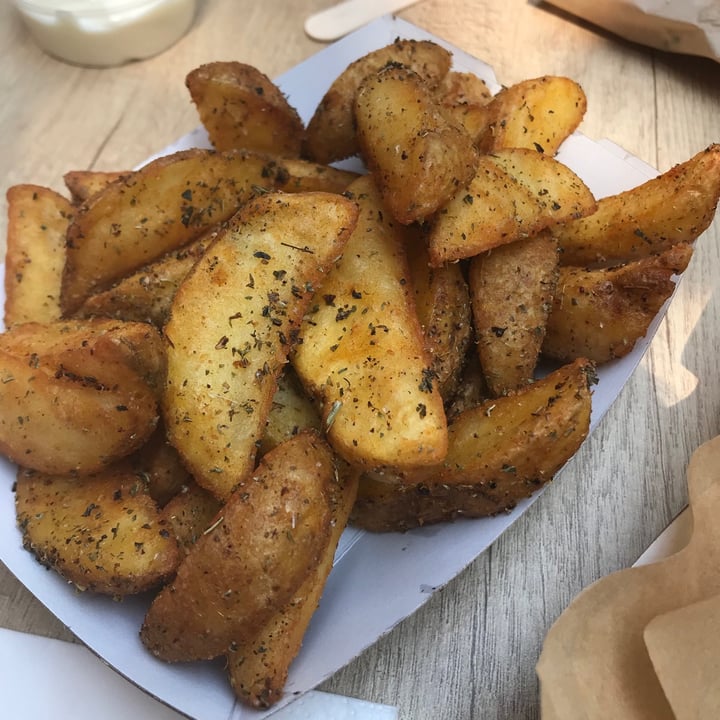 photo of Edgy Veggy Potatoe Vedges shared by @david- on  10 Aug 2020 - review
