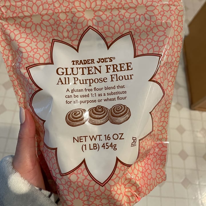 photo of Trader Joe's Gluten Free All Purpose Flour shared by @lorenakliu1 on  07 Mar 2022 - review
