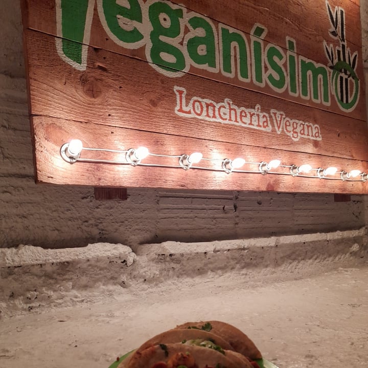 photo of Veganísimo Loncheria Vegana Taco salchicha shared by @omar0505 on  10 Oct 2021 - review