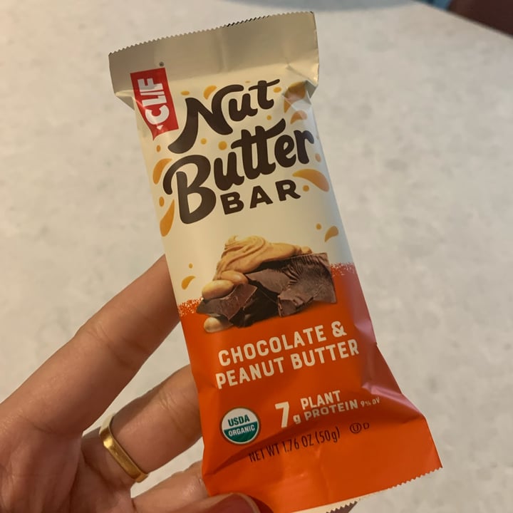 photo of Clif Bar Chocolate and Peanut Butter Bar shared by @vegzari on  07 Oct 2022 - review