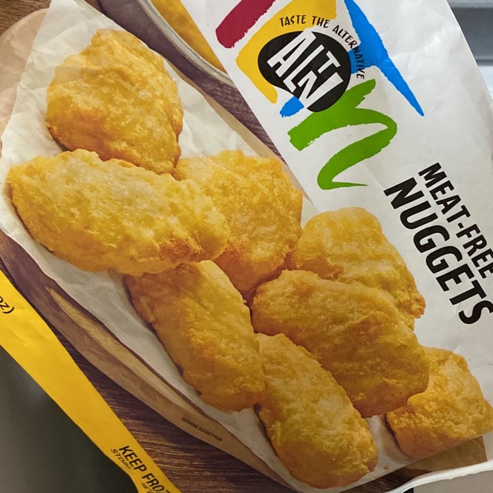 photo of ALTN Meat-Free Nuggets shared by @cciot on  03 Jan 2022 - review