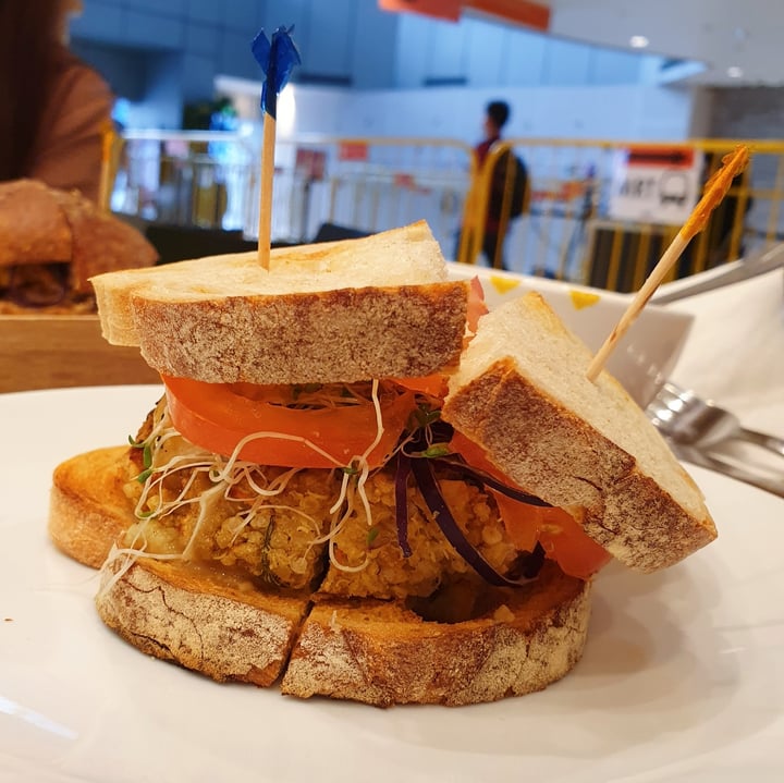 photo of Cedele Bakery Cafe - Novena Square Quinoa Tofu Pumpkin Burger shared by @iloveveggies on  15 Jan 2021 - review