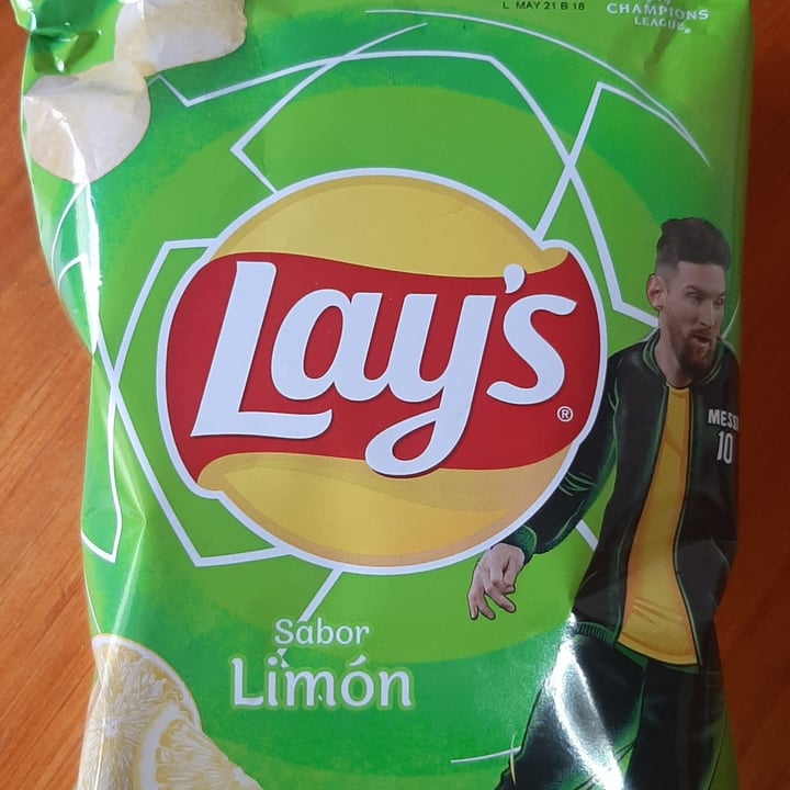 photo of Lay's Papas Fritas sabor Limón shared by @gastonfauret on  14 May 2021 - review