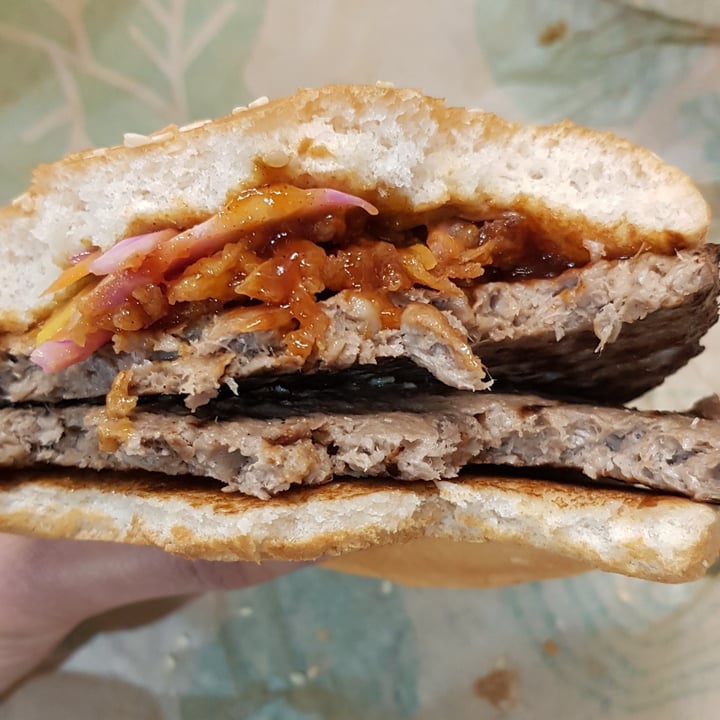 photo of Burger King Leicester Square Plant-based Katsu Chilli Whopper shared by @rnp20 on  28 Mar 2022 - review