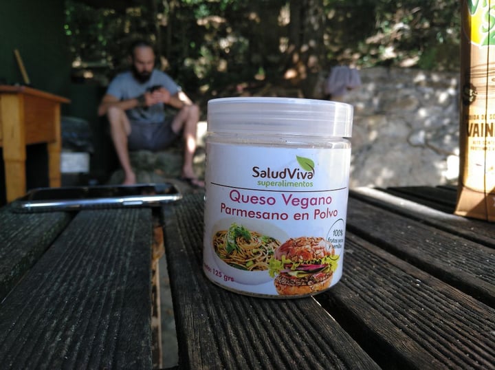 photo of Saludviva Superalimentos Queso Vegano Parmesano En Polvo shared by @viajeracronica on  02 Oct 2019 - review