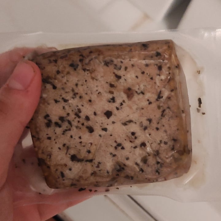 review photo of Kioene Tofu basilico e semi di girasole shared by @chiarasciaudo on 27 Aug 2022 - review