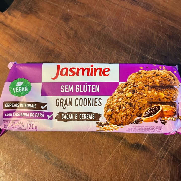 review photo of Jasmine Gran Cookies - Cacau e Cereais - com Castanha do Pará shared by @mi-kterine on 26 May 2022 - review