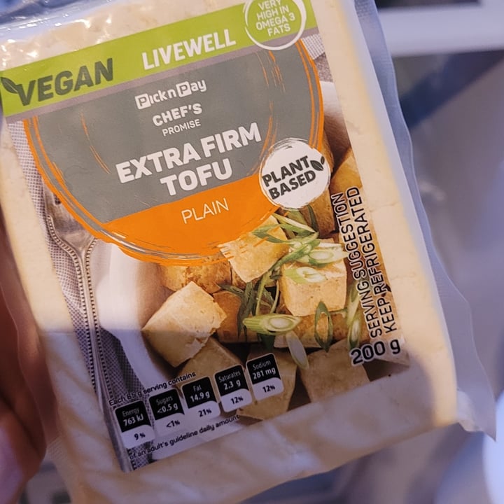 review photo of Pick n Pay Extra Firm Tofu shared by @juliianadiniz on 03 Apr 2022 - review