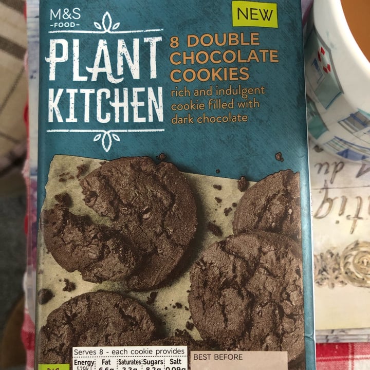 photo of Plant Kitchen (M&S) 8 Double Chocolate Cookies shared by @jasonb01 on  16 Jan 2022 - review