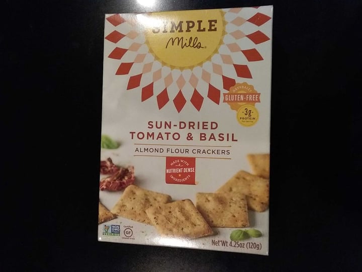 photo of Simple Mills Sun-dried Tomato & Basil Almond Flour Crackers shared by @ambularfortheanimals on  24 Nov 2018 - review