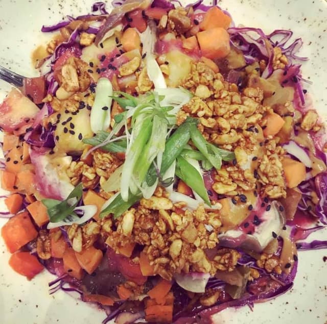 Foto do prato “Thai peanut sutra”