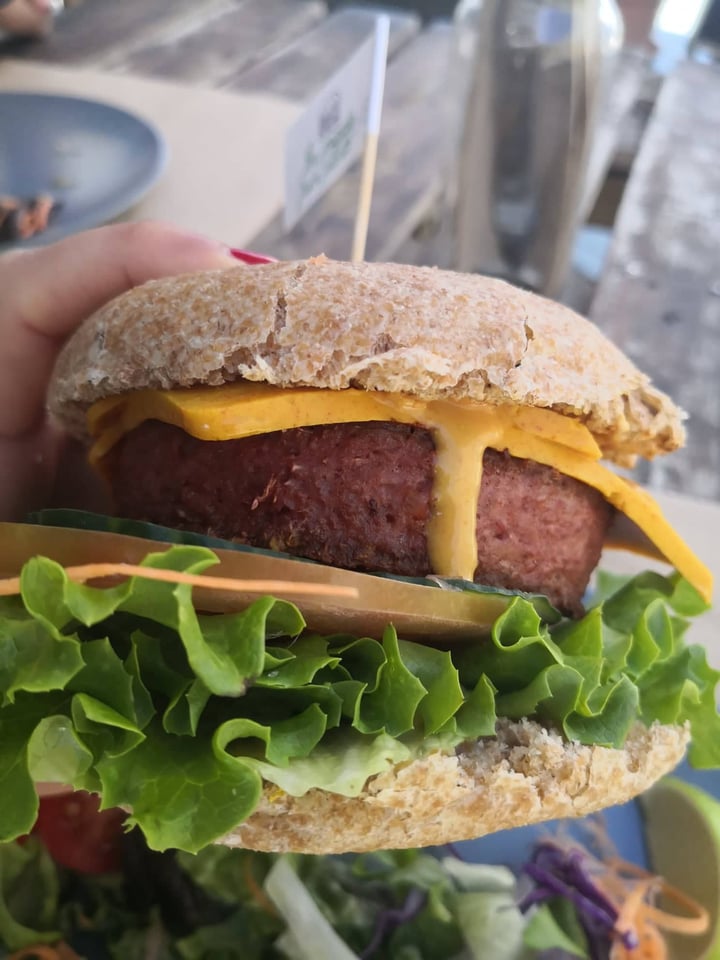 photo of BuenaVida 100% Vegan Beyond Meat Burger shared by @theveganharmony on  19 Feb 2020 - review