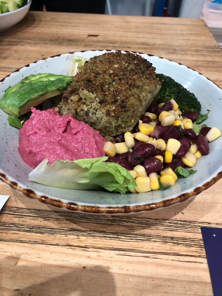 photo of Haakon Superfoods and Juice Avocado vegan bowl shared by @daffydev on  05 Jun 2019 - review