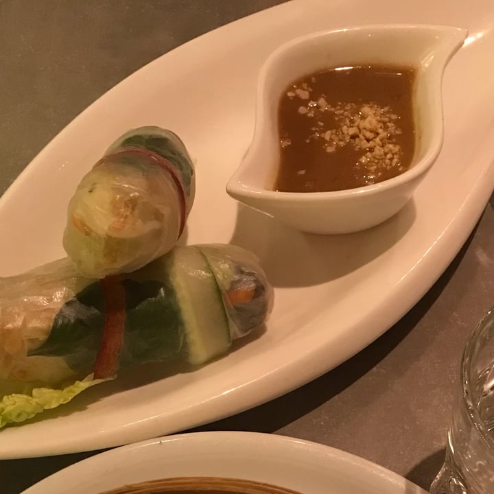 photo of Quy Nguyen Vegan Living Summer rolls shared by @elisacarleo on  12 Mar 2022 - review