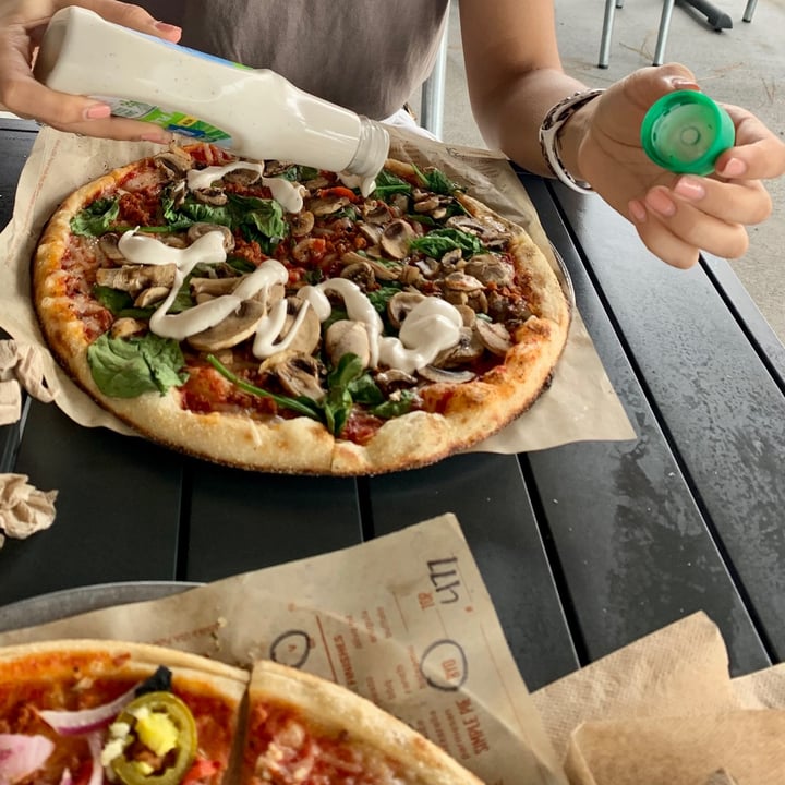 Blaze Pizza Fort Myers, United States Vegan pizza Review abillion