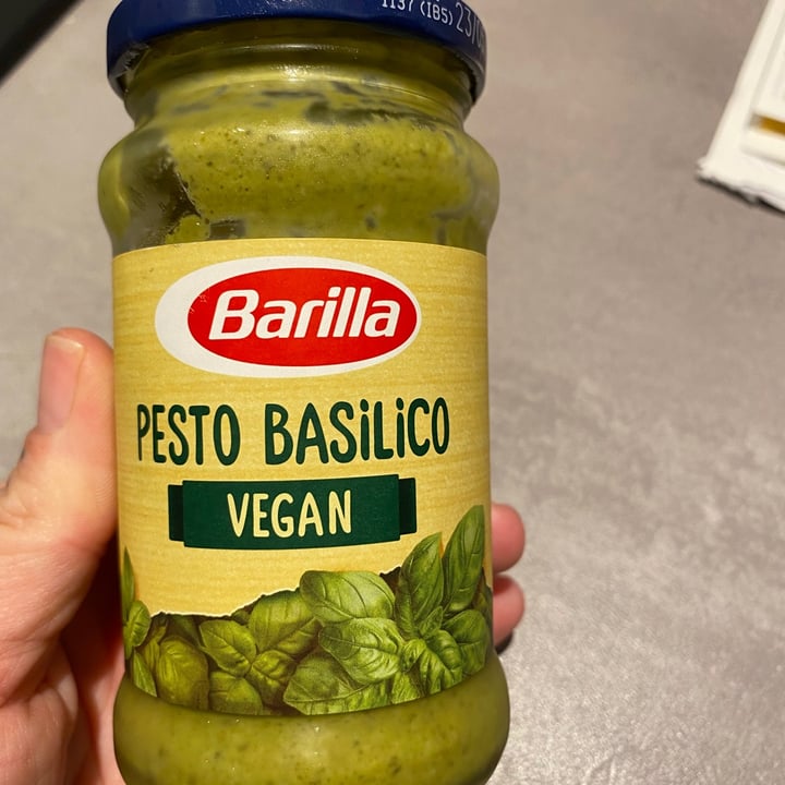 review photo of Barilla Pesto Basilico Vegan shared by @melmel2505 on 07 Jun 2021 - review