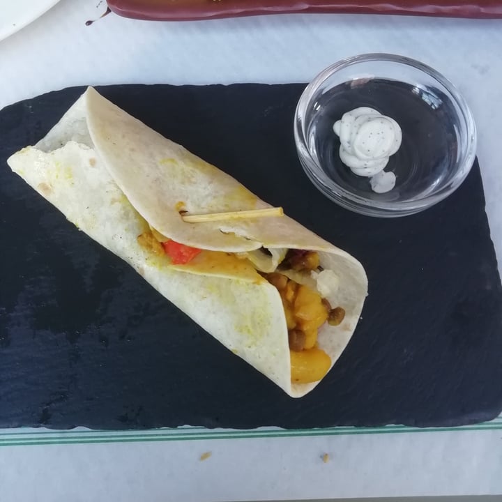 photo of Bar el Cable Inglés Burrito shared by @ecoilogic on  18 Dec 2022 - review