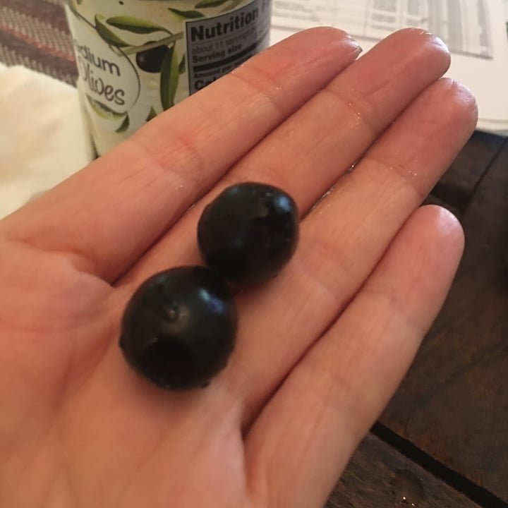 photo of Great Value  Black Olives shared by @thedarktower on  20 May 2022 - review