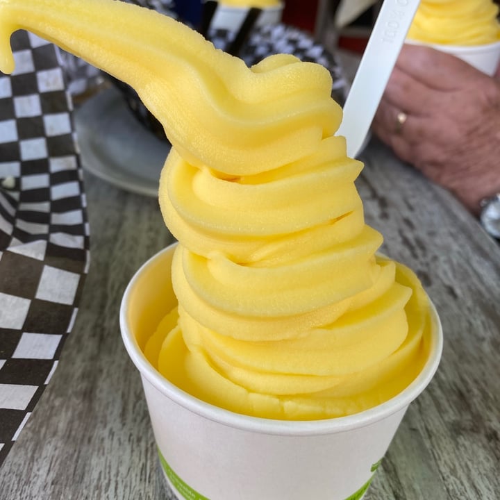 photo of Fish on Fifth Vegan pineapple dole whip shared by @veganmika on  09 Sep 2021 - review