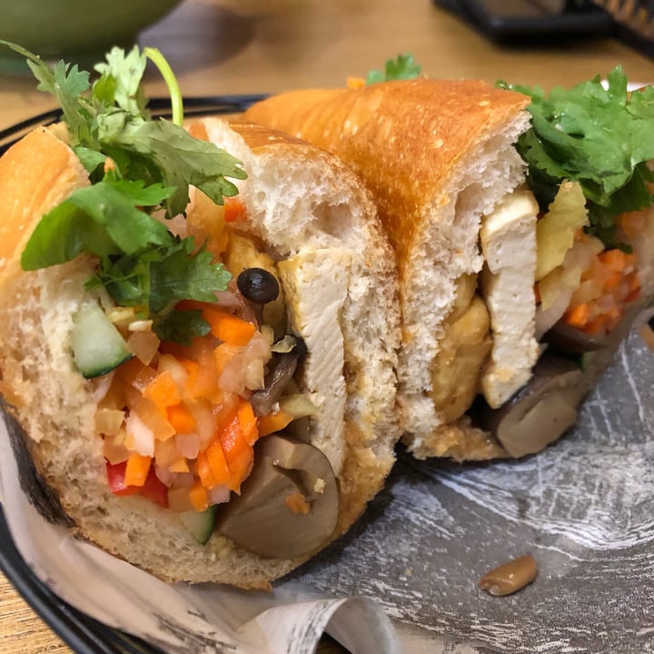 review photo of NamNam - Plaza Singapura Lemongrass Tofu Banh Mi shared by @moomoo on 11 Nov 2019 - review
