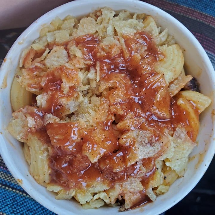 photo of Trio Plant-based Cheeseburger Mac shared by @ashwickety on  30 Jun 2021 - review