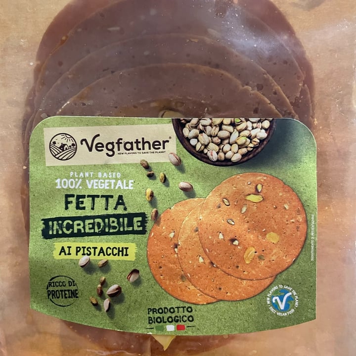 photo of Vegfather Fetta incredibile ai pistacchi shared by @serenus on  23 Jun 2022 - review