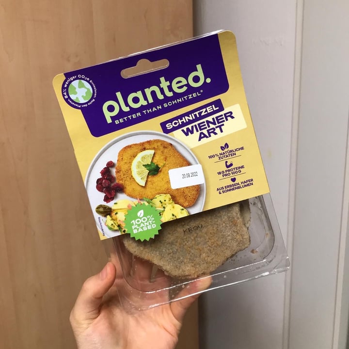 photo of Planted Planted.schnitzel shared by @addictedtopeas on  29 Sep 2022 - review