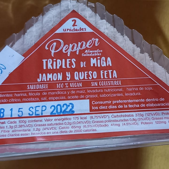 photo of Pepper's Sandwichs de Jamón y Queso shared by @carlavegana on  21 Sep 2022 - review