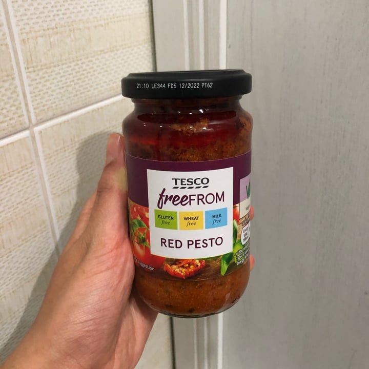 photo of Tesco Red pesto shared by @aishahalattas on  10 Oct 2021 - review