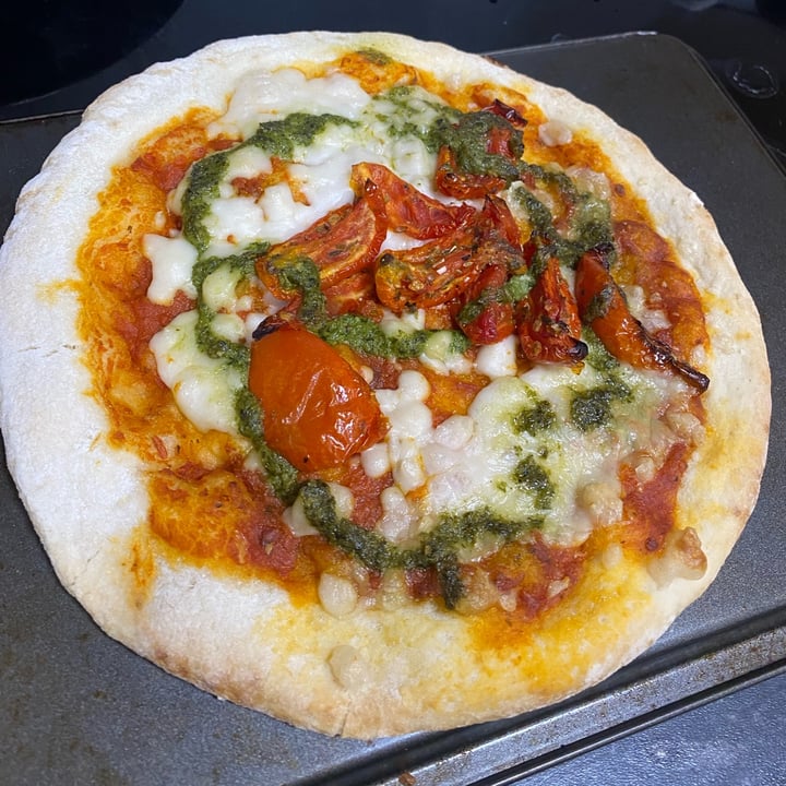 photo of The White Rabbit The Vegan Margherita shared by @meganthevegetable on  14 Dec 2021 - review