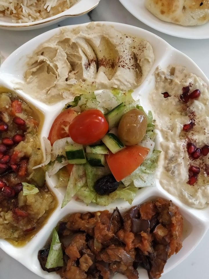 photo of Sultan @ bussorah Mezze Platter shared by @indaigracia on  20 Jan 2020 - review