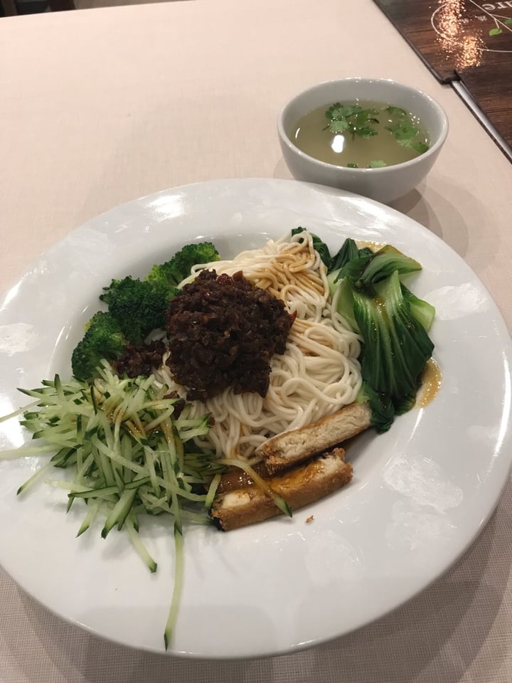 photo of D’Life Signature Minced meat noodles shared by @peasfulpea on  24 Jun 2019 - review