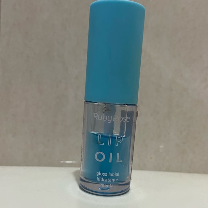 photo of RubyRose Lip Oil shared by @leticiamuller on  01 Nov 2022 - review