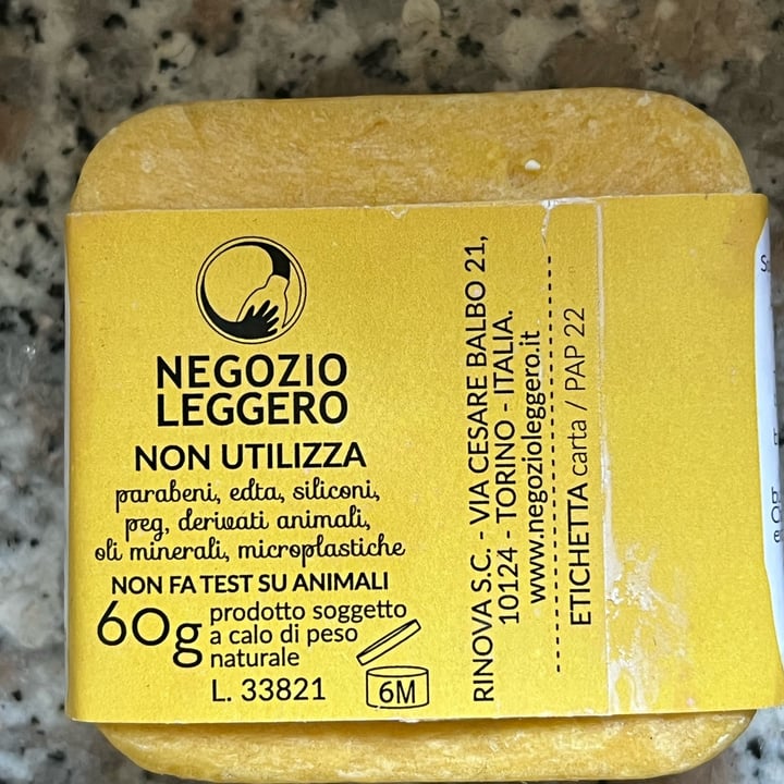 review photo of Negozio Leggero Docciaschiuma mango e camomilla shared by @cucinaveganaveloce on 10 Apr 2022 - review