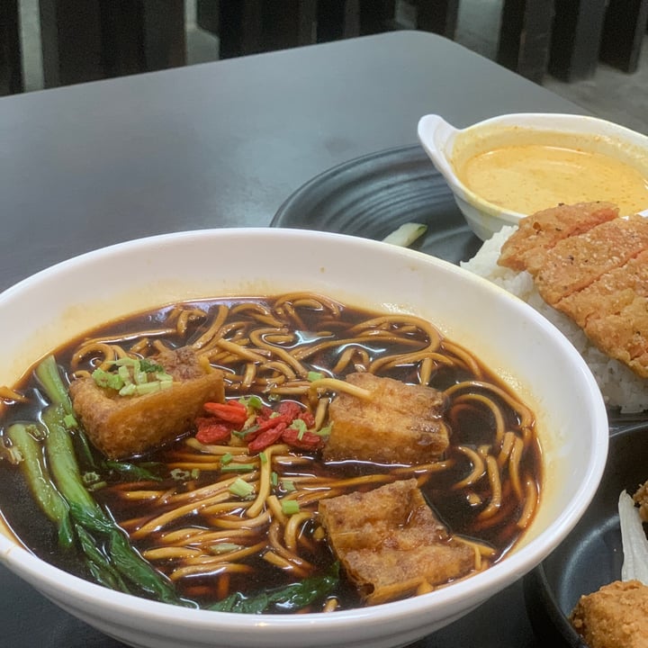 photo of Rice House Vegetarian Herbal noodles shared by @loveveggies on  19 Aug 2021 - review