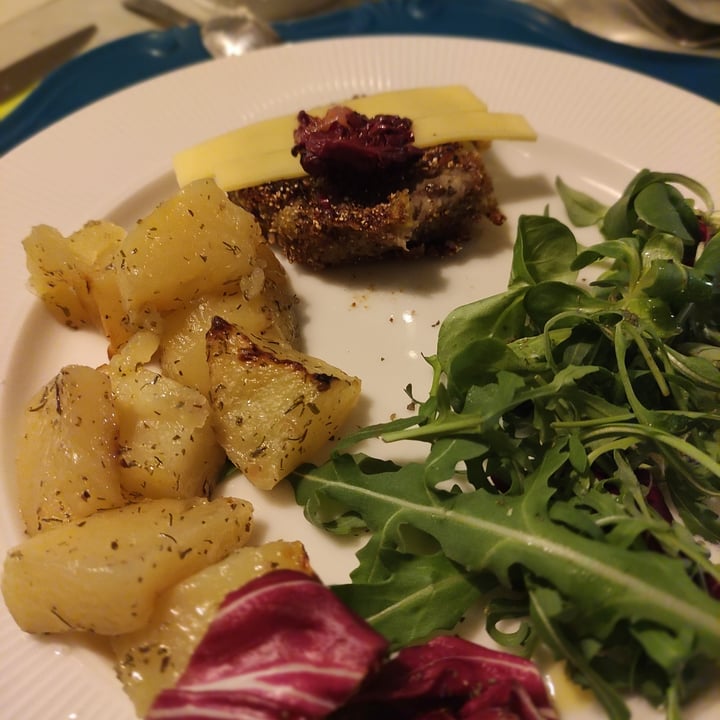 photo of B&B Locanda Degli Aromi Burger di lenticchie shared by @mostravagante on  08 Apr 2022 - review