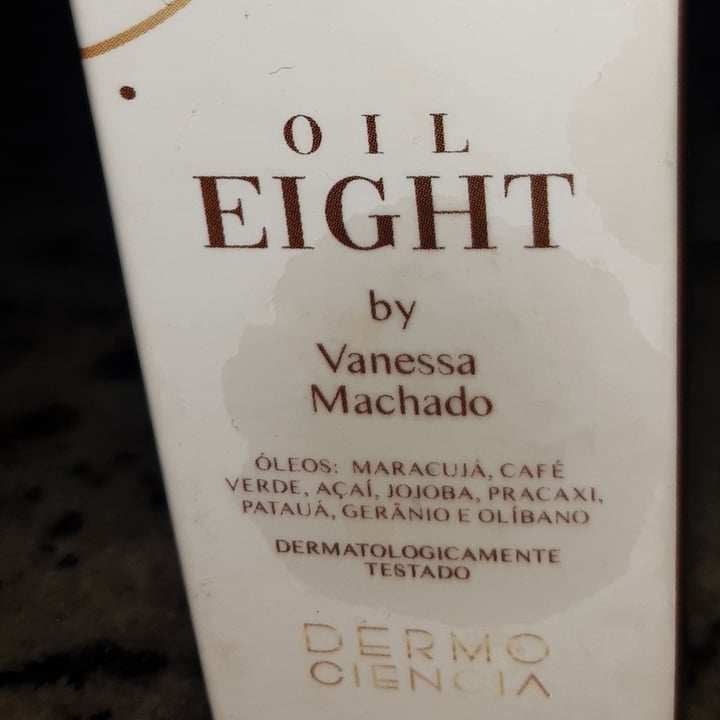 review photo of Dermociencia Oil Eight shared by @ednamoreira on 25 Apr 2022 - review