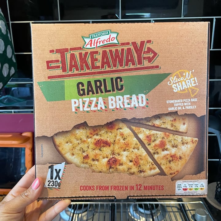 photo of Trattoria Alfredo Garlic Pizza Bread shared by @southernveganupnorth on  17 Apr 2022 - review