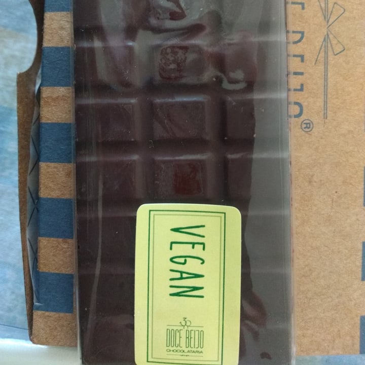 review photo of Doce Beijo chocolate vegano shared by @cristinarabelo on 29 Jul 2022 - review