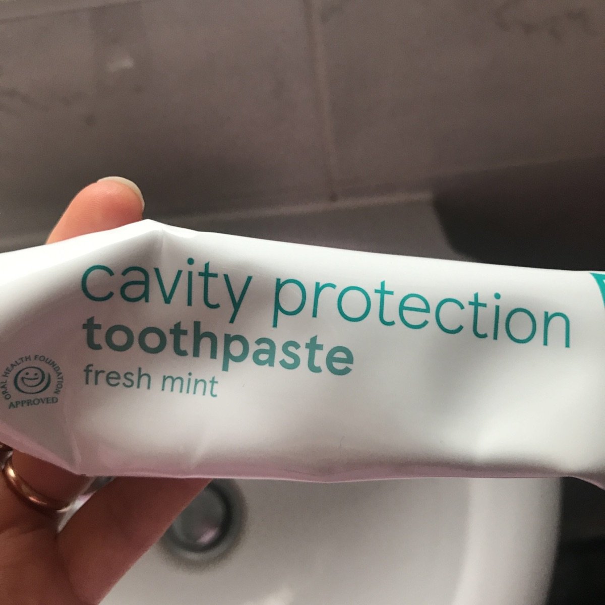 Tesco Toothpaste cavity protection Reviews abillion